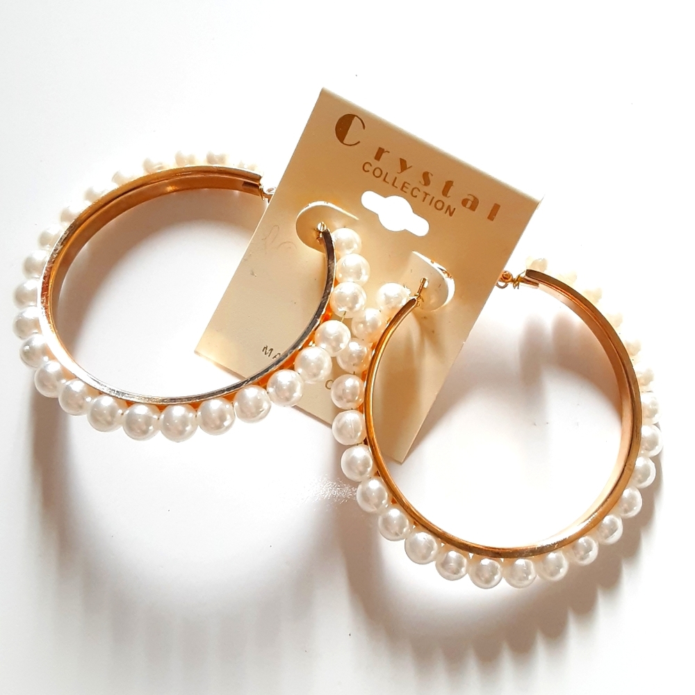 Crystal Collection Pearls Hoop Earrings